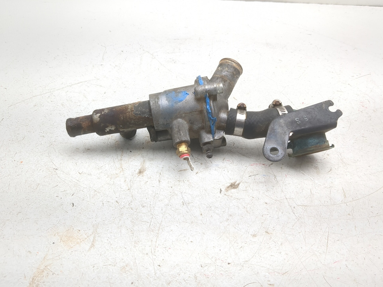 85-06 Kawasaki Vulcan 750 VN750 Thermostat Housing 14025-1972