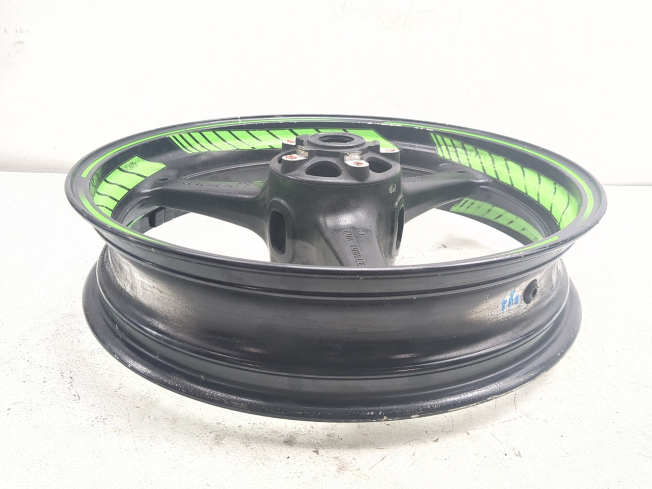 11-15 Kawasaki Ninja ZX10R ZX1000J Front Wheel Rim 17X3.50