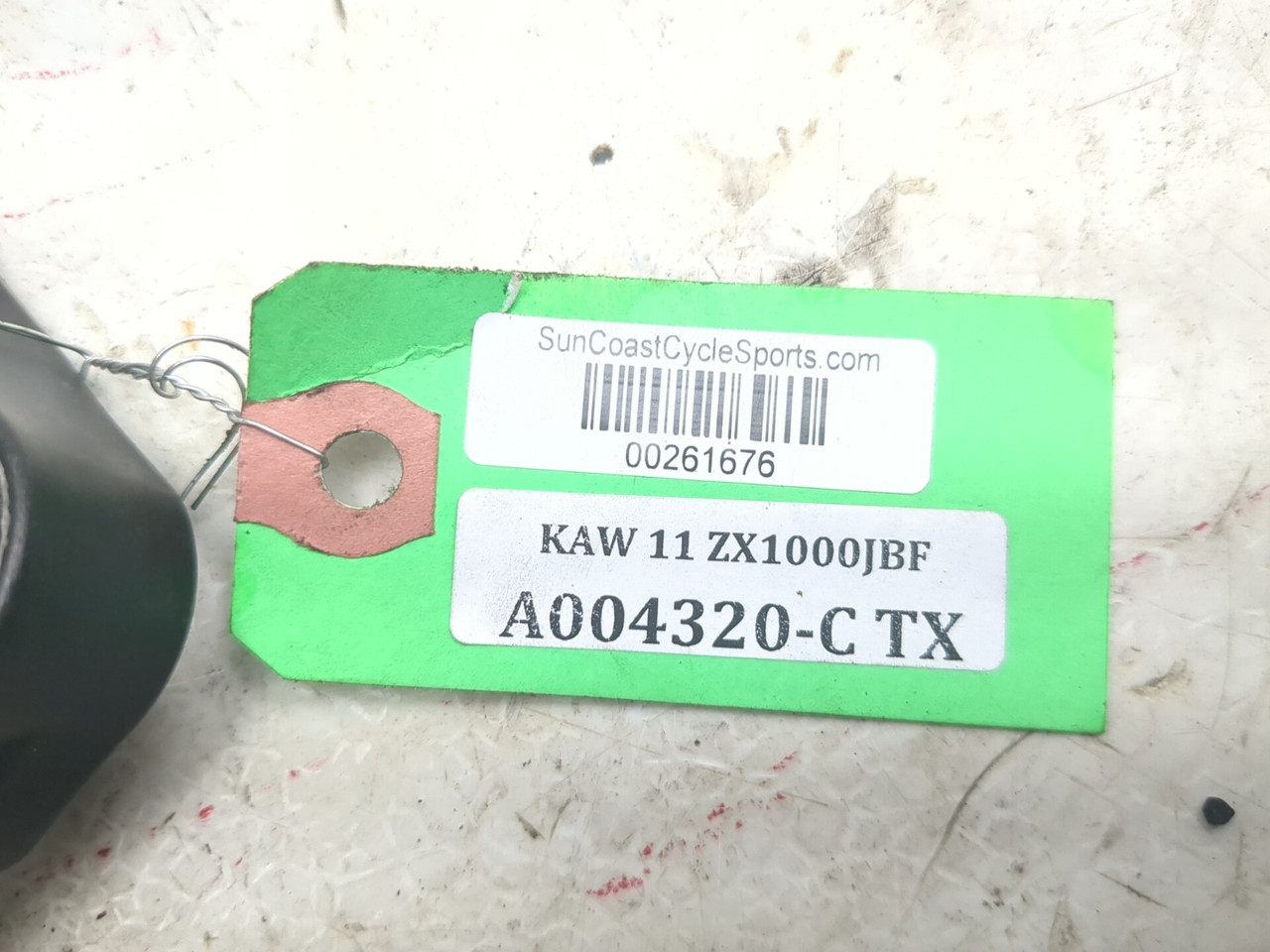 11-15 Kawasaki Ninja ZX10R Rear Left Right Passenger Foot Peg Set