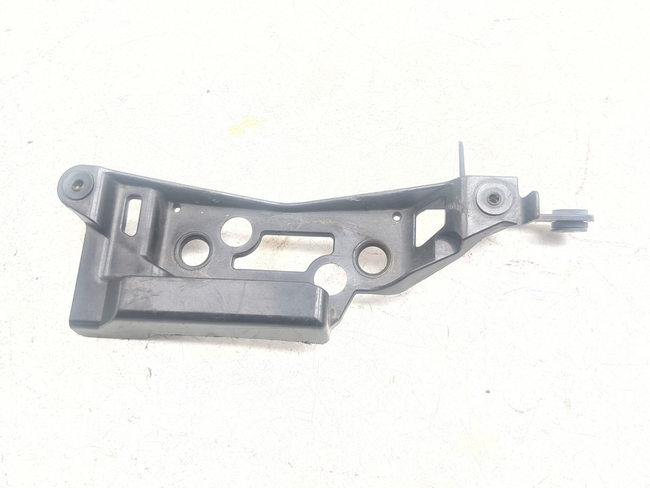 11-15 Kawasaki Ninja ZX10R ZX1000J Side Cover Bracket 11056-0601