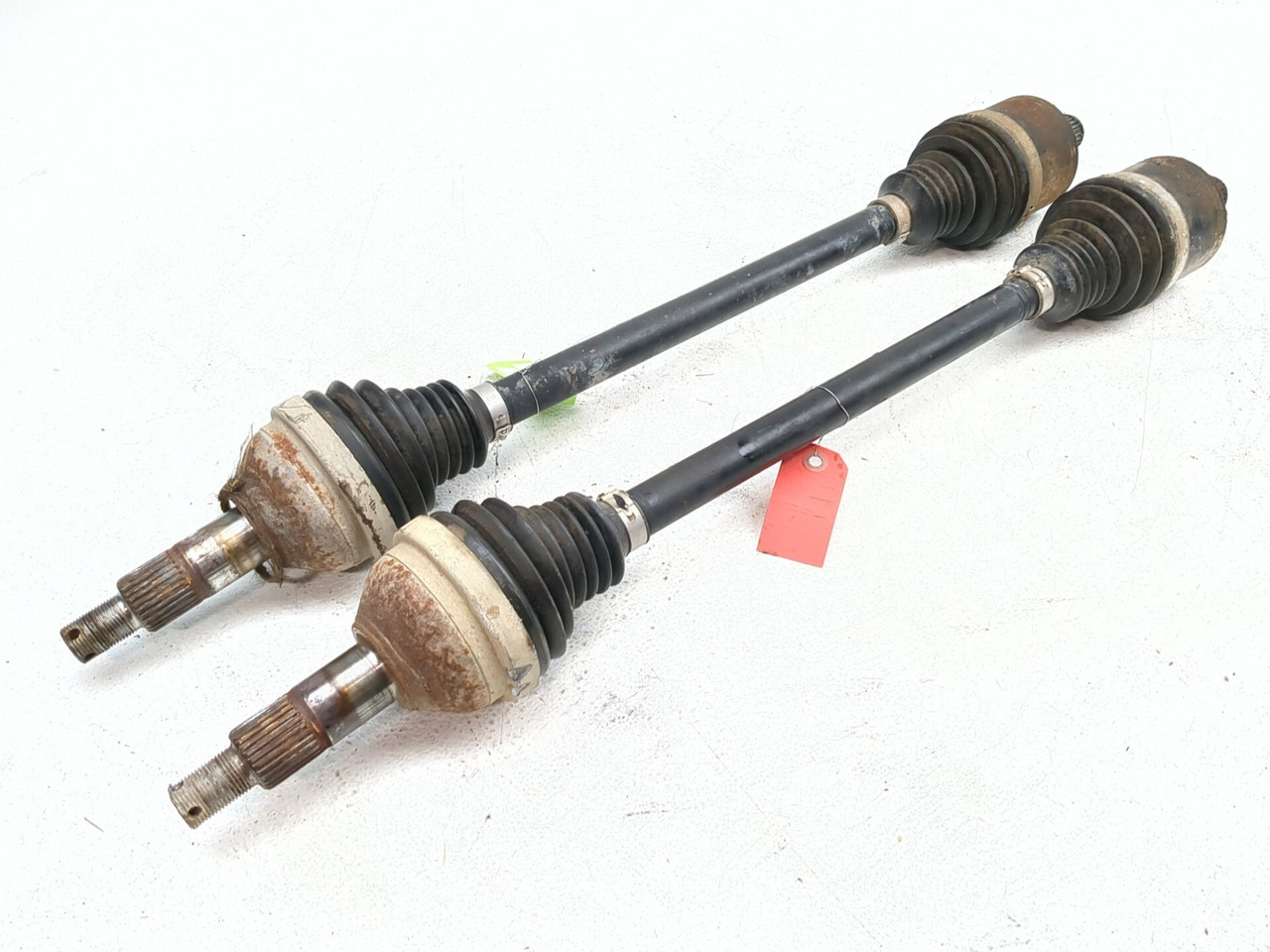 21-26 Can Am Commander XT 1000 Rear Left Right CV Axle Set