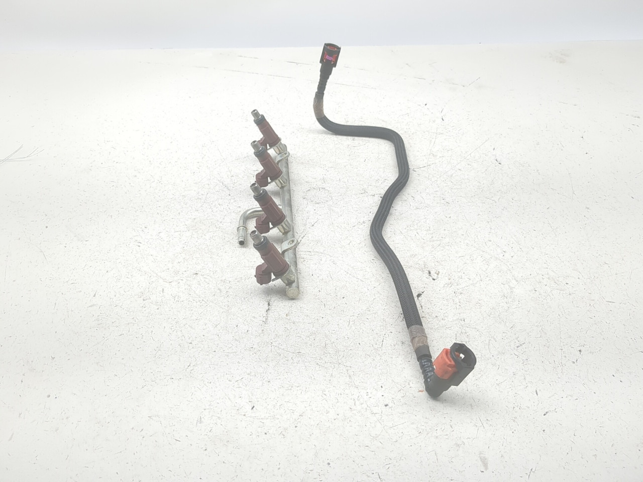 12-25 Kawasaki Ninja ZX14 ZX1400 Fuel Rail Injector Line Assembly
