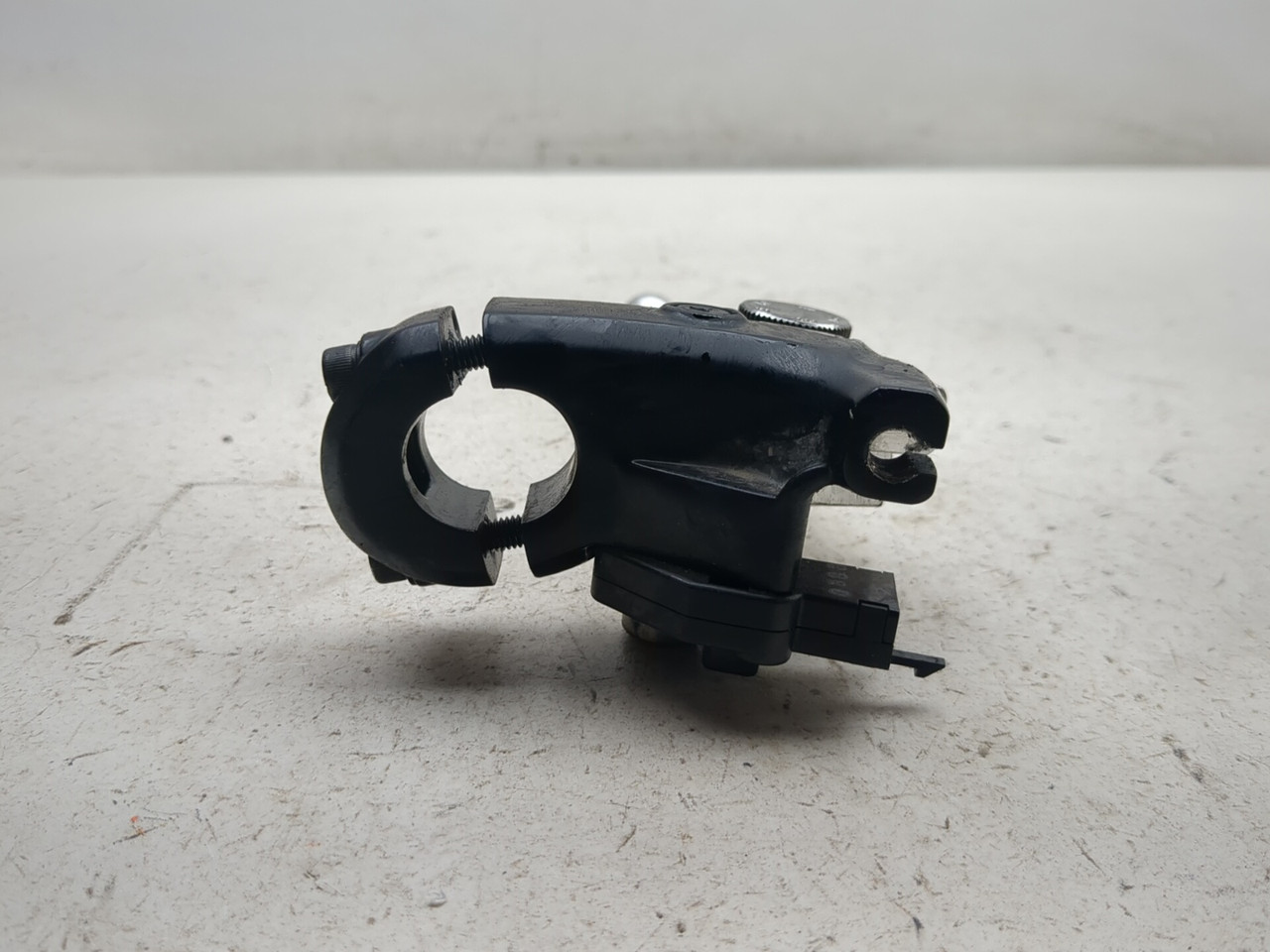 せい 17-26 Kawasaki Ninja 650 EX650 Front Left Clutch Lever Assembly