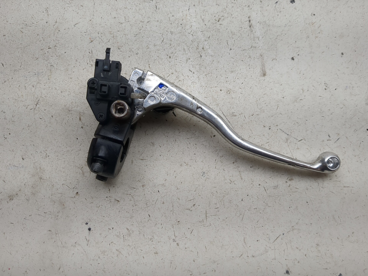 17-26 Kawasaki Ninja 650 EX650 Front Left Clutch Lever Assembly