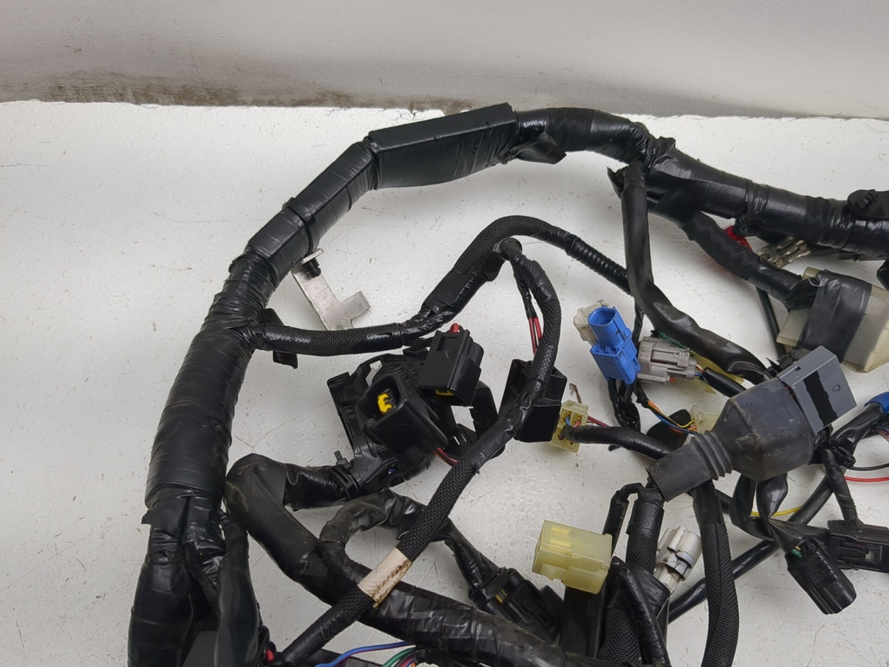 21-24 Kawasaki ZX10R Ninja ZX 10 Main Wiring Harness 26031-3766