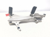 91-02 Honda St 1100 ST1100 Passenger Footpeg Bracket Rear Step Mount Footrest