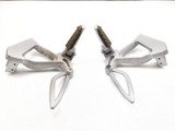 08-12 Can Am Spyder RT SE5 Rear Left Right Passenger Footrest Set 705002133