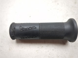 18-25 Vespa Sprint 50 Front Front Left Right Handlebar Grip Set