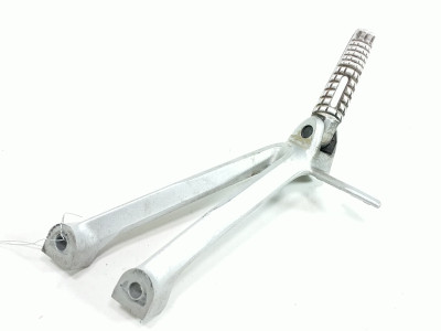 09-16 SUZUKI GSXR 1000 Right Passenger Foot Peg A 09-16 SUZUKI GSXR 1000 Right Passenger Foot Peg A