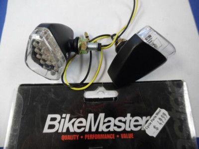 BikeMaster 266210 LED Flat Cateye Turn Signals Black/Clear