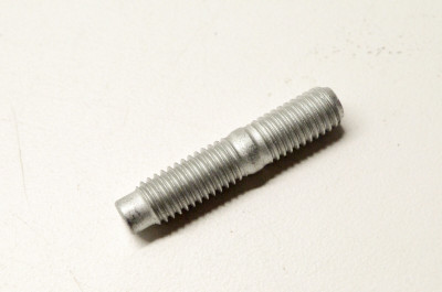 QTY 2 | 2004-2005 Yamaha YFZ450 YFZ450SE Stud Bolt OEM 90116-08018