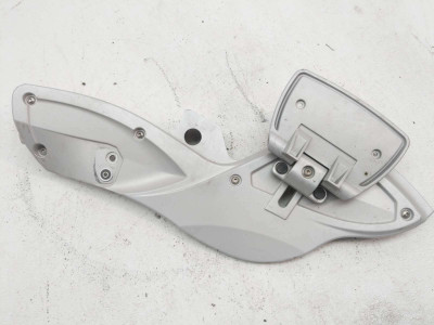 11 Can Am Spyder RT SE5 Rear Left Passenger Foot Peg 705002834