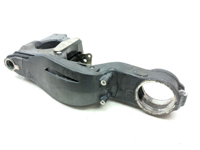 08 Triumph Sprint ST 1050 Rear Wheel Swing Arm Frame