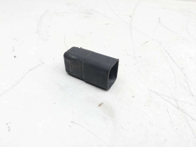 06 Kawasaki ZZR 600 OMRON Relay 27002-1J86 (B)