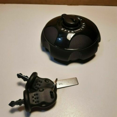 1996-1997 SKI-DOO OEM Locking Gas Cap 860200110 Snowmobile