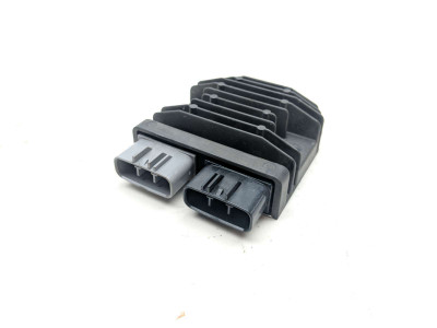 18 Triumph Street Twin Voltage Regulator Rectifier