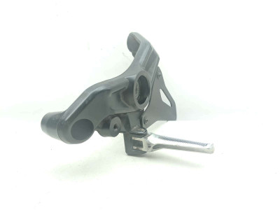 16 Ducati Monster 821 Front Right Rearset Driver Peg 82412751A