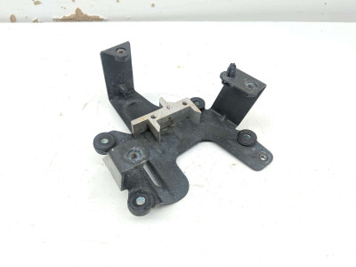 17 Indian Chieftain Limited Mount Bracket