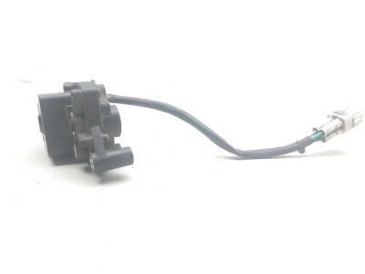 th46303-16-kawasaki-ninja-300-