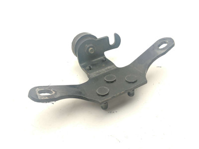 04 Harley Davidson Fat Boy FLSTF Upper Engine Motor Mount Bracket