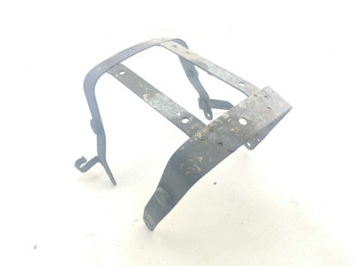 04 Suzuki Intruder VL800 K Volusia Front Fender Support Mount Bracket