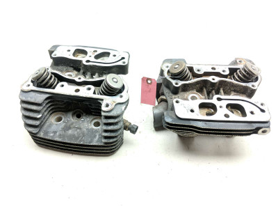 02 Harley Ultra Classic Electra Glide FLHTCUI Engine Motor Valve Cylinder Heads