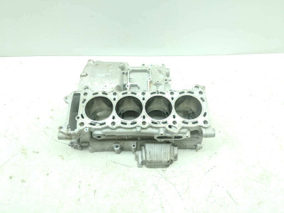 20 Suzuki GSXR 750 Engine Motor Top Crankcase Block