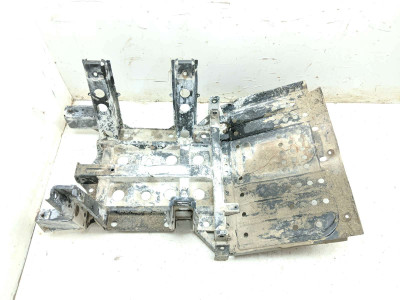 19 Kubota RTV1140 WH Transmission Frame Comp Mount Bracket Holder (Z)