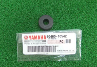 YAMAHA YZF-R1 2004 - 2009 GROMMET, FUEL TANK 90480-10542