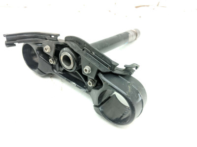 20 Husqvarna 401 Vitpilen Bottom Lower Triple Steering Tree Clamp