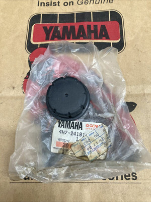 にに NOS OEM Yamaha Tank Damper 1978-85 YTM200 Tri-moto SR500