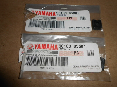 NOS Yamaha OEM Cowling Fender Spring Nut FZR1000 R1 R6 90183-05061 QTY-2