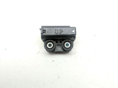 18 Triumph Bonneville Bobber Tip Over Bank Angle Safety Sensor