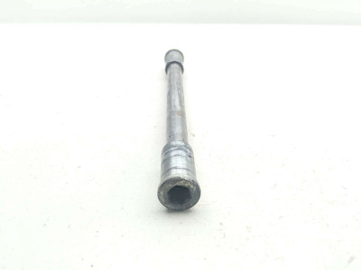 94 Kawasaki Concours ZG1000 Front Wheel Axle