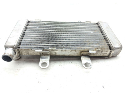 16 Triumph Bonneville T120 Radiator A