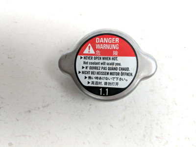22 Yamaha XSR900 Radiator Cap