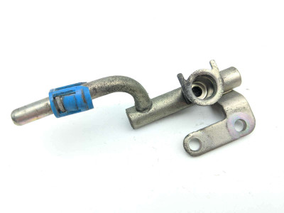 09 Suzuki VZ1500 Boulevard 1500 Fuel Injector Rail B