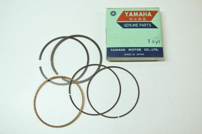 NOS OEM Yamaha Piston Ring Set (STD) 2002-2014 XV175 XV1700 5PX-11610-00