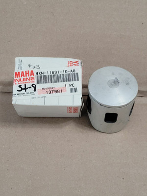 NOS Yamaha 1997-2000 YZ125 OEM PISTON STD PN:4XM-11631-10-A0