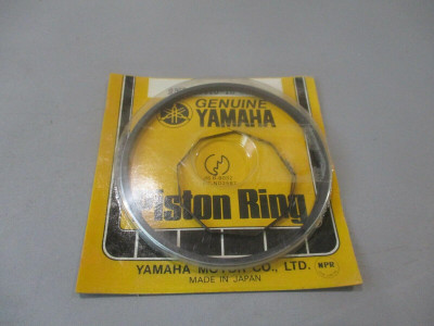 NOS Yamaha OEM Piston Ring Set 0.25 1979 DT250 F DT250F 2N6-11610-10