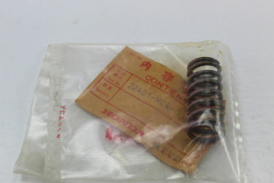HONDA ASCOT 500 XL500R XL500S XR500 XR500R OEM CLUTCH SPRING # 22401-MC4-000
