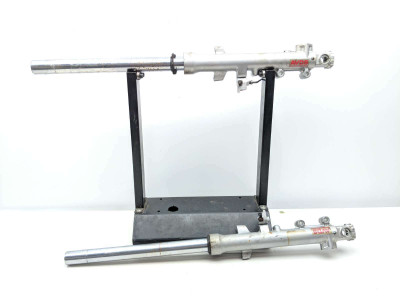 85 Kawasaki Ninja ZX600 AVDS Front Forks Suspension Set STRAIGHT