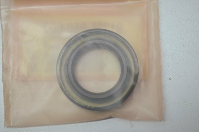 Honda 91205-950-003 OIL SEAL (25X42X7) QTY 1
