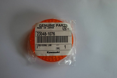 NOS Kawasaki Turn Signal Lens KE100 KE125 KL250 KLR650 Super Sherpa 23048-1076