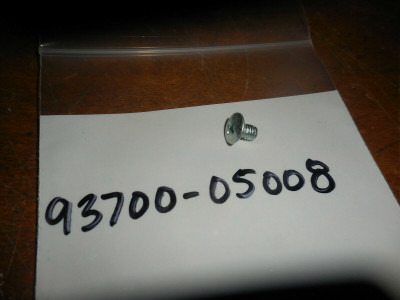 NOS HONDA OEM Screw TRX500 CT70 ATC70 CB175 CL175 93700-05008-0A