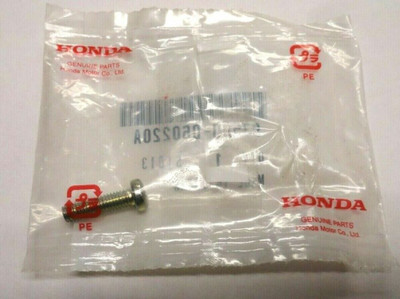NOS Honda CL350 CB350 CL450 CB450 Z50 OEM Pan Screw 93500-06022-0A QTY3 NOS Honda CL350 CB350 CL450 CB450 Z50 OEM Pan Screw 93500-06022-0A QTY3