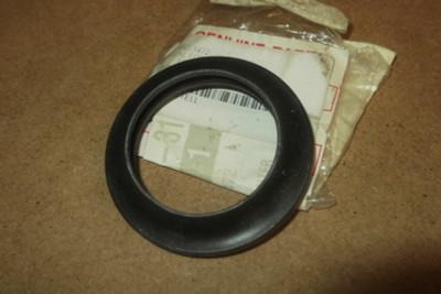 KAWASAKI EN500 ER650 EX650 ZG1000 ZX636 NOS FORK SEAL DUST COVER - # 92093-1472