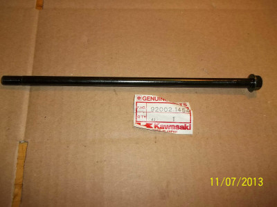 1986-2006 Kawasaki VN750A Vulcan 750 Engine Mount Bolt 92002-1454 OEM