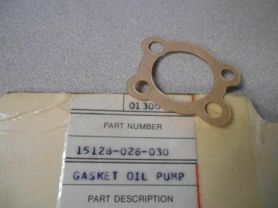 NOS Honda ATC110 ATC90 CT90 S90 SL90 ST90 TRX125 Cover Gasket 15128-028-030 NOS Honda ATC110 ATC90 CT90 S90 SL90 ST90 TRX125 Cover Gasket 15128-028-030