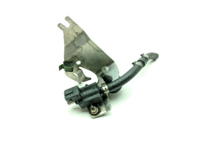 09 Can Am Spyder GS 990 Solenoid Valve Sensor Hose Bracket